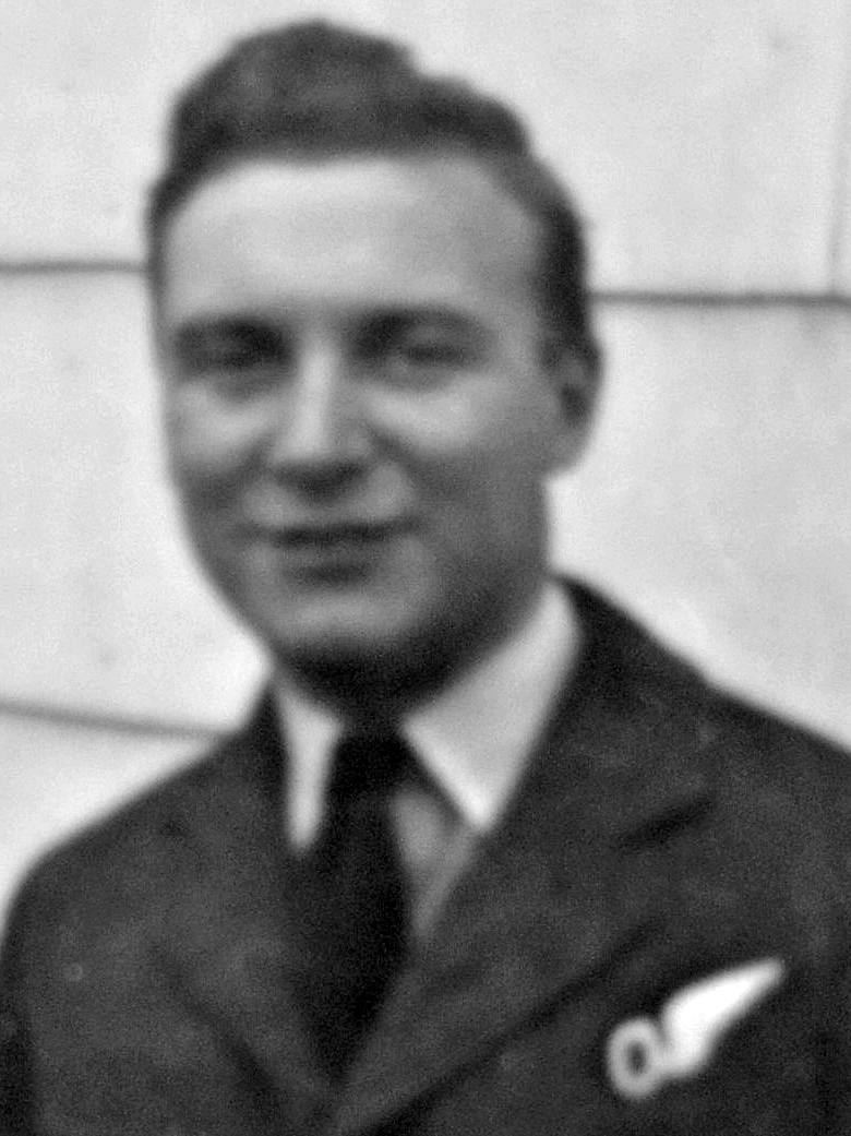F/Sgt Donald Eric Simmons